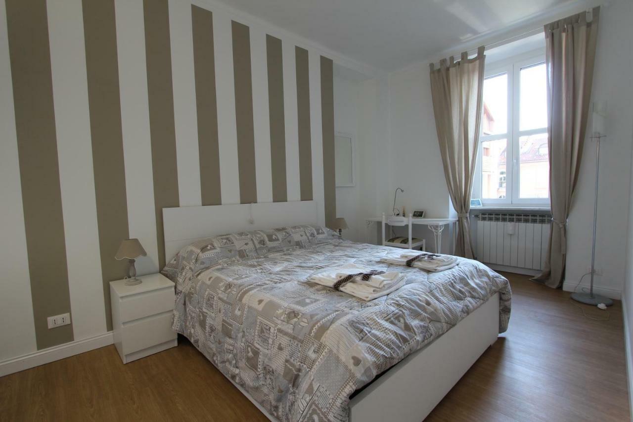 I Due Appartamenti Turin Centre Turim Exterior foto